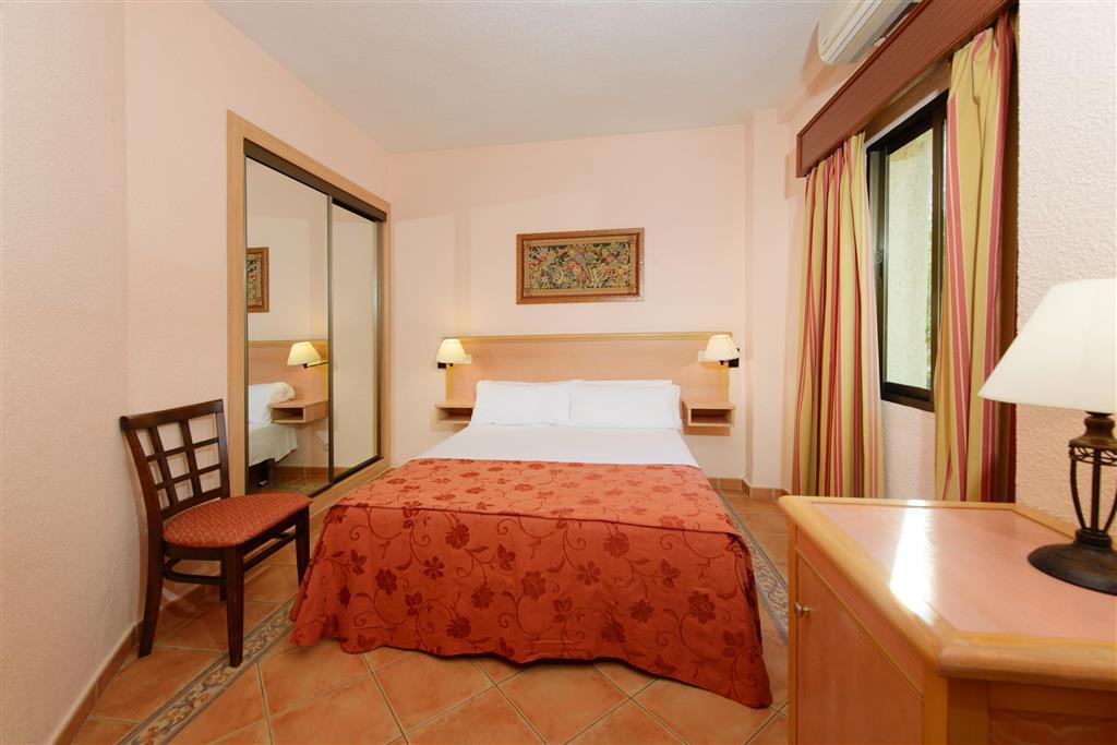 Sol Torremolinos - Don Pedro Hotel Room photo